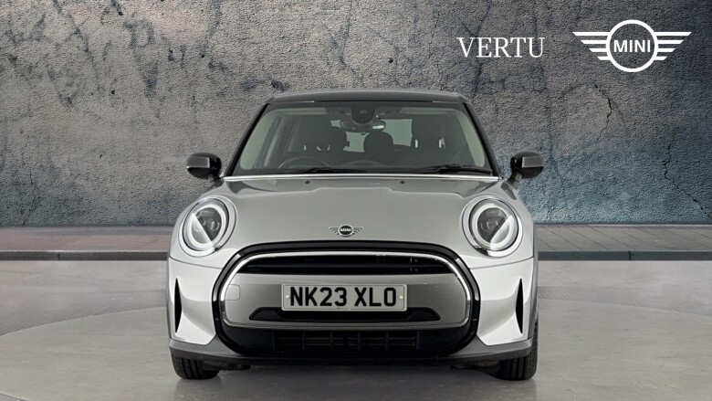 MINI Hatchback 1.5 Cooper Classic Premium 5dr Petrol Hatchback